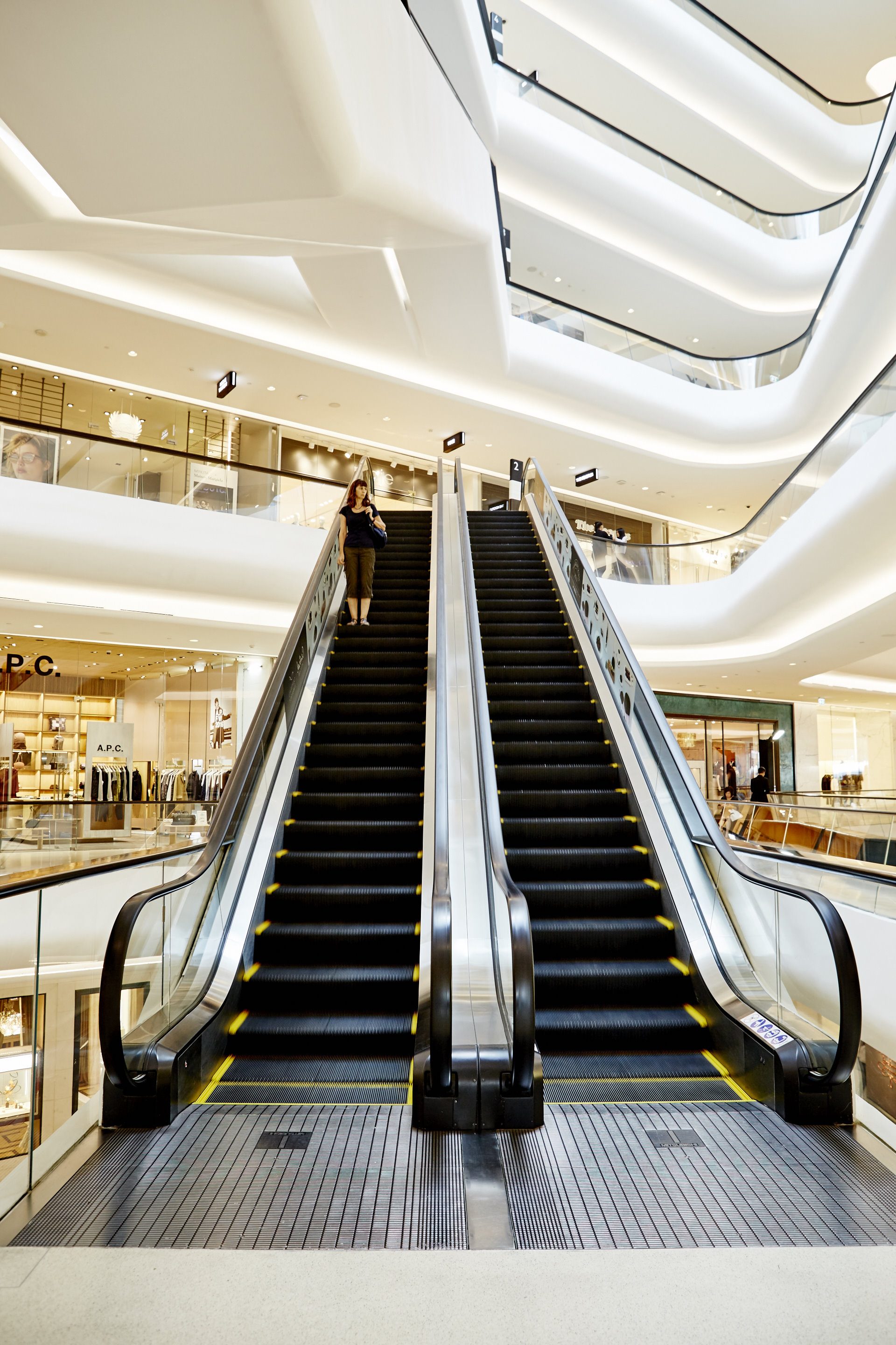 ESCALATORS SERIES Z